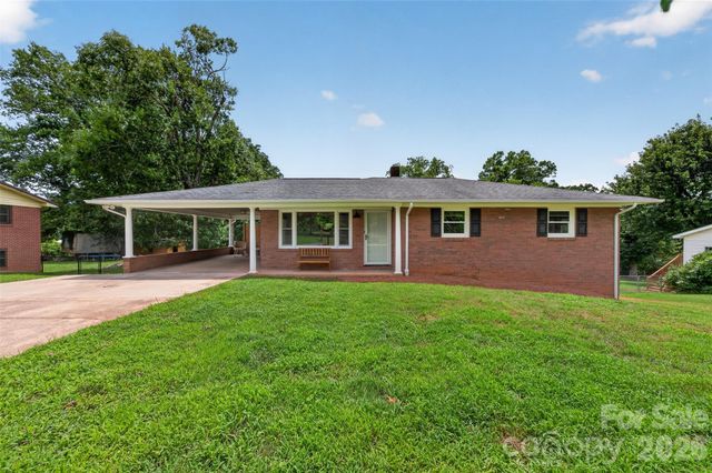 2671 Terrace Drive, Granite Falls, NC 28630