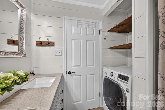 2671 Terrace Drive, Granite Falls, NC 28630