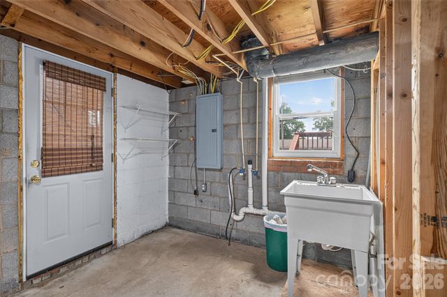 2671 Terrace Drive, Granite Falls, NC 28630
