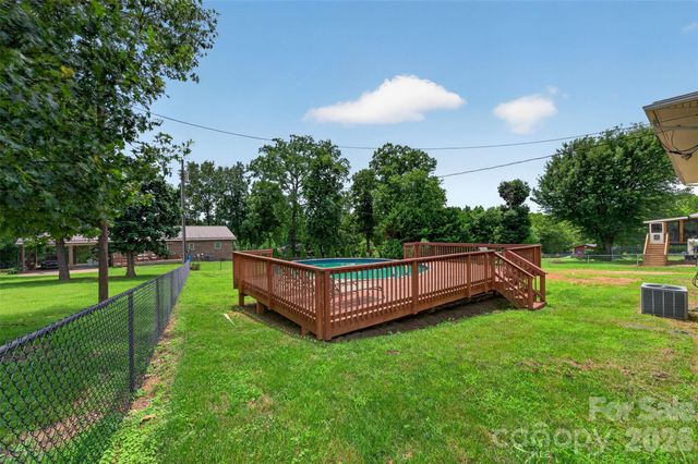 2671 Terrace Drive, Granite Falls, NC 28630