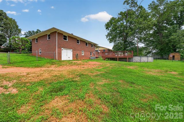 2671 Terrace Drive, Granite Falls, NC 28630