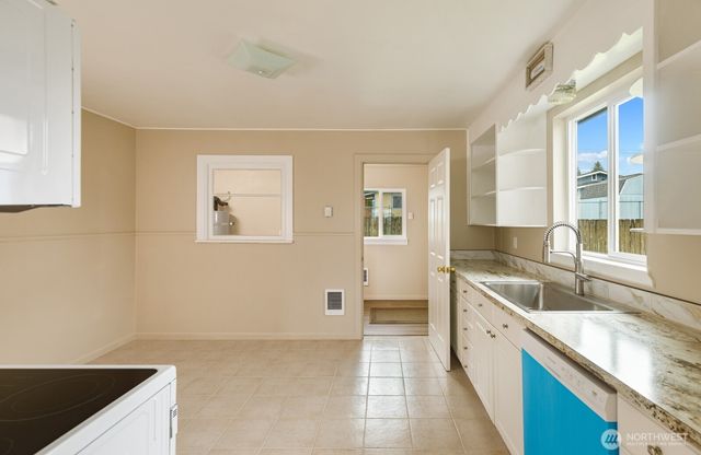 645 Ellinor Avenue, Shelton, WA 98584