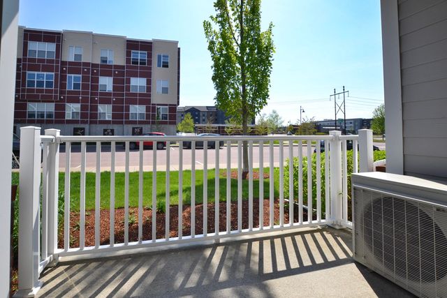 132 Stillwater Ln Unit 1, Williston, VT 05495