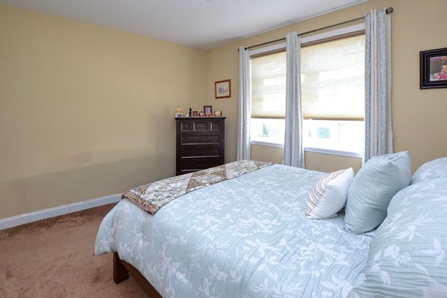 132 Stillwater Ln Unit 1, Williston, VT 05495