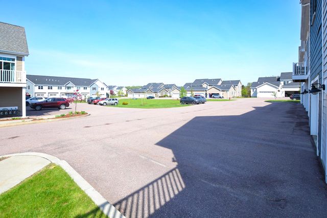 132 Stillwater Ln Unit 1, Williston, VT 05495