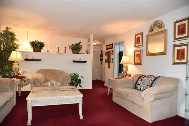 102 Keswick Farm RD, Troutville, VA 24175