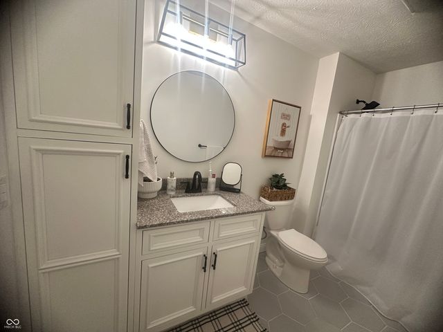 306 W Burnside Avenue, Fairland, IN 46126