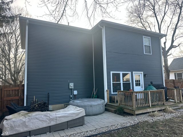 306 W Burnside Avenue, Fairland, IN 46126