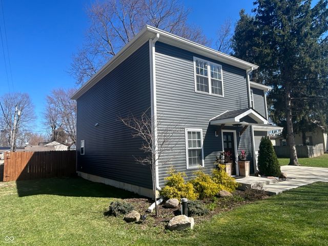 306 W Burnside Avenue, Fairland, IN 46126