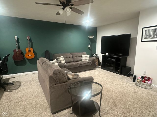 306 W Burnside Avenue, Fairland, IN 46126