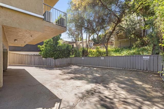 727 ROBINSON AVE C, San Diego, CA 92103