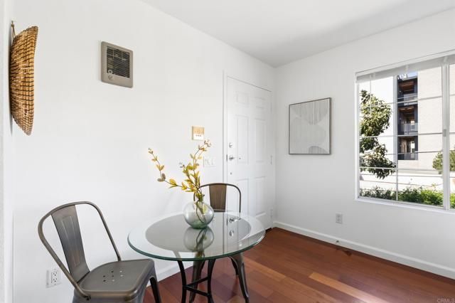 727 ROBINSON AVE C, San Diego, CA 92103