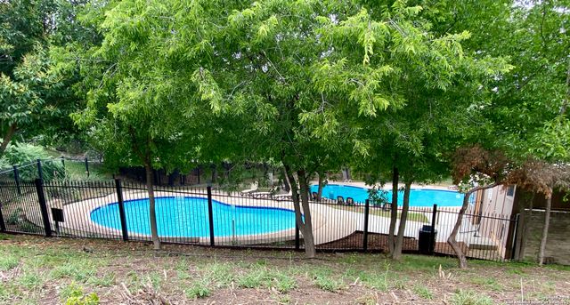 11804 MISSION TRACE ST, San Antonio, TX 78230