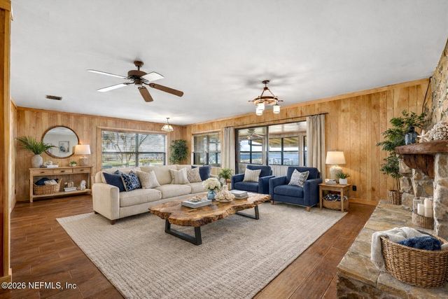 9022 HECKSCHER Drive, Jacksonville, FL 32226