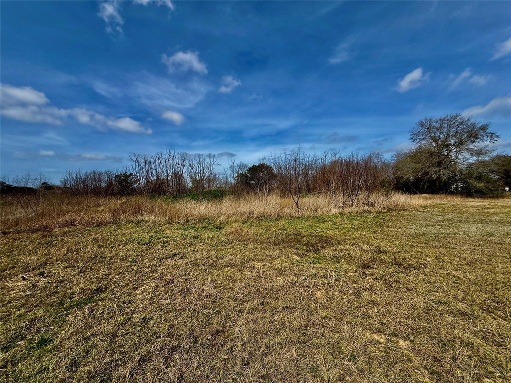 00 3rd Street, Hempstead, TX 77445