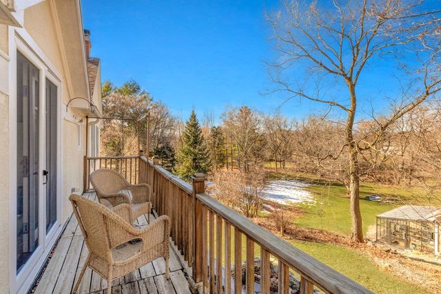 415 Green Bay ROAD, Cedarburg, WI 53012