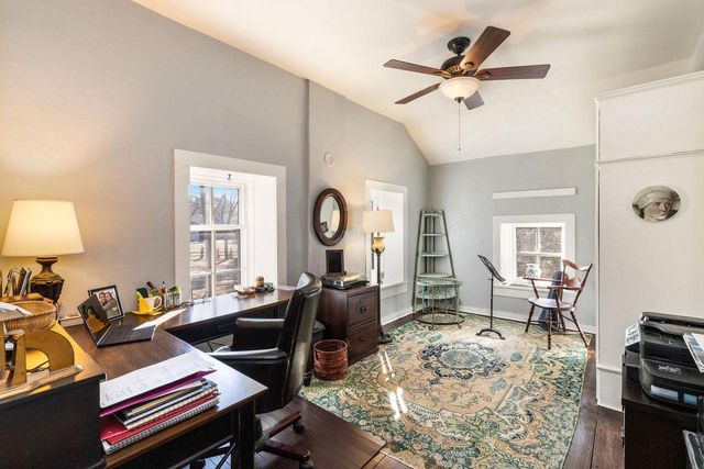 415 Green Bay ROAD, Cedarburg, WI 53012