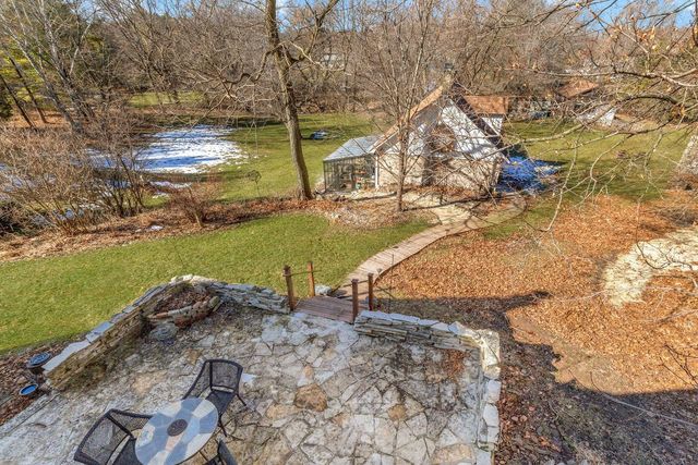 415 Green Bay ROAD, Cedarburg, WI 53012