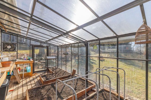 415 Green Bay ROAD, Cedarburg, WI 53012