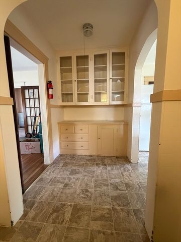 130 Emerald St, Gardner, MA 01440