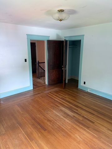 130 Emerald St, Gardner, MA 01440