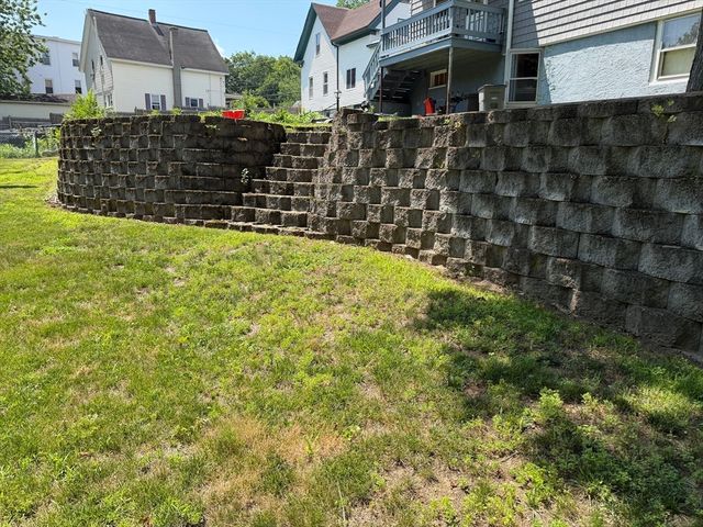 130 Emerald St, Gardner, MA 01440