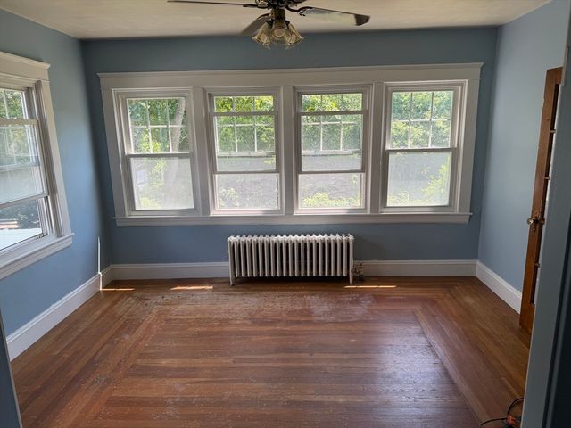 130 Emerald St, Gardner, MA 01440