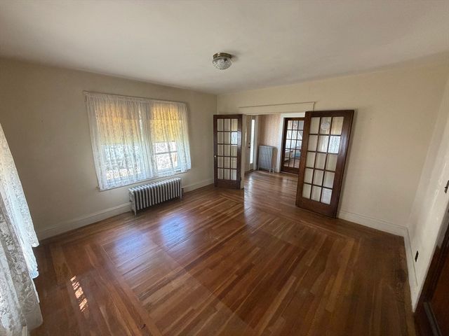 130 Emerald St, Gardner, MA 01440