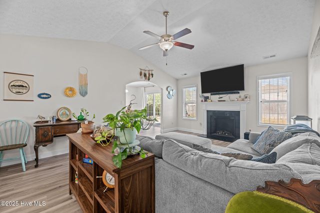 3106 Bettye Gresham Lane, New Bern, NC 28562