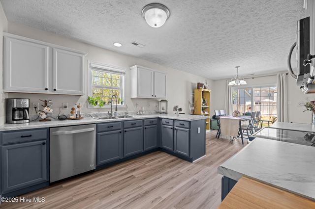 3106 Bettye Gresham Lane, New Bern, NC 28562