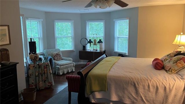 2452 N Forest Drive, Marietta, GA 30062