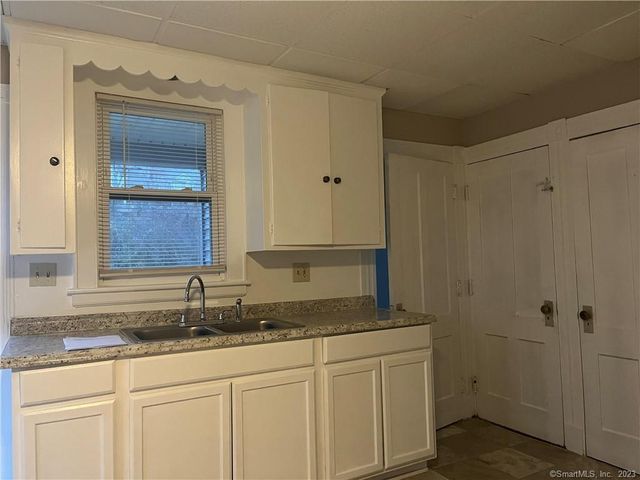 253 North Main Street 1, Naugatuck, CT 06770