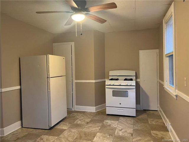 253 North Main Street 1, Naugatuck, CT 06770