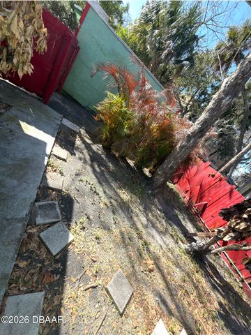 322 Taylor Avenue, Daytona Beach, FL 32114