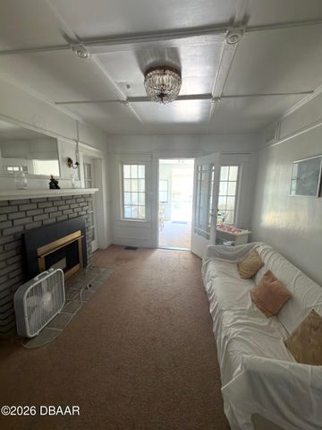 322 Taylor Avenue, Daytona Beach, FL 32114