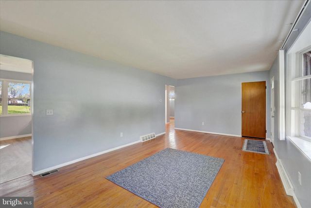 2833 ANITA DR, Dover, PA 17315