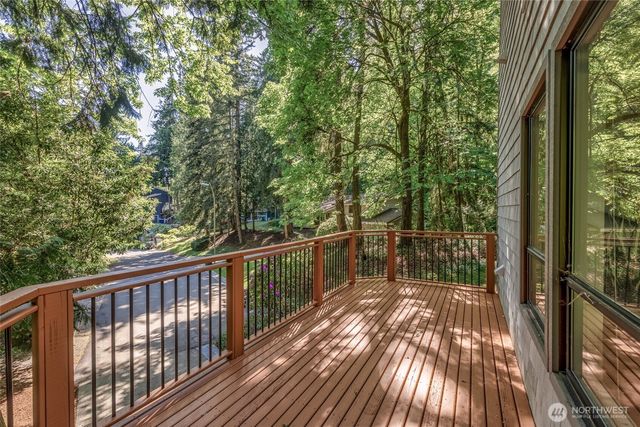 520 176th Lane NE, Bellevue, WA 98008