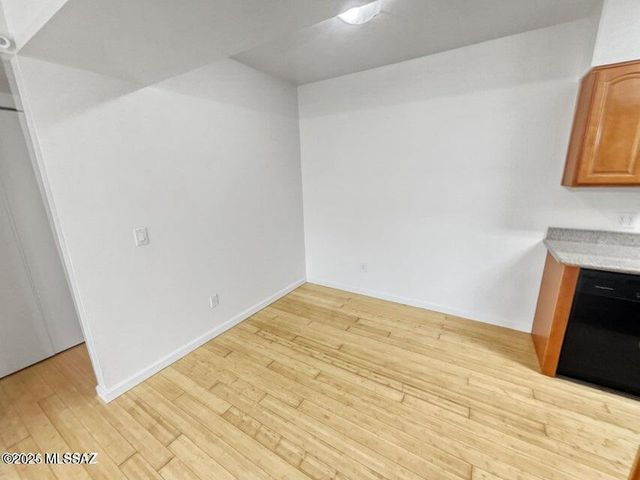 3357 N Country Club Rd Apt 14, Tucson, AZ 85716