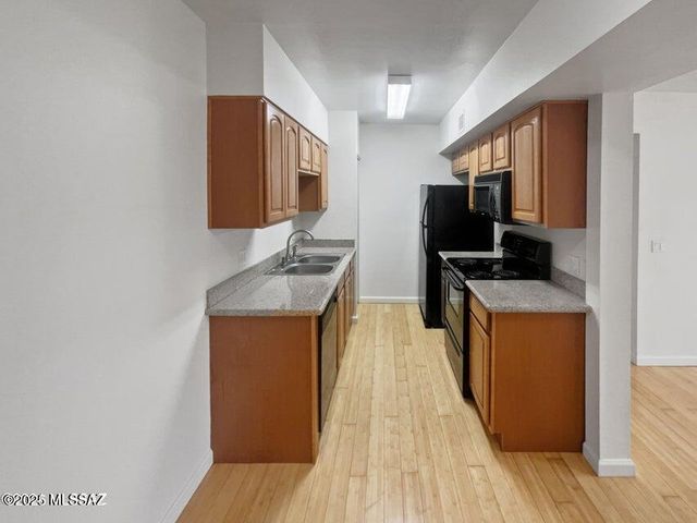 3357 N Country Club Rd Apt 14, Tucson, AZ 85716