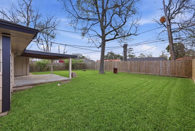 7321 Wiley Road, Houston, TX 77016