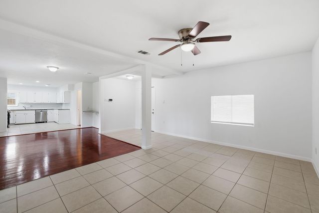 7321 Wiley Road, Houston, TX 77016