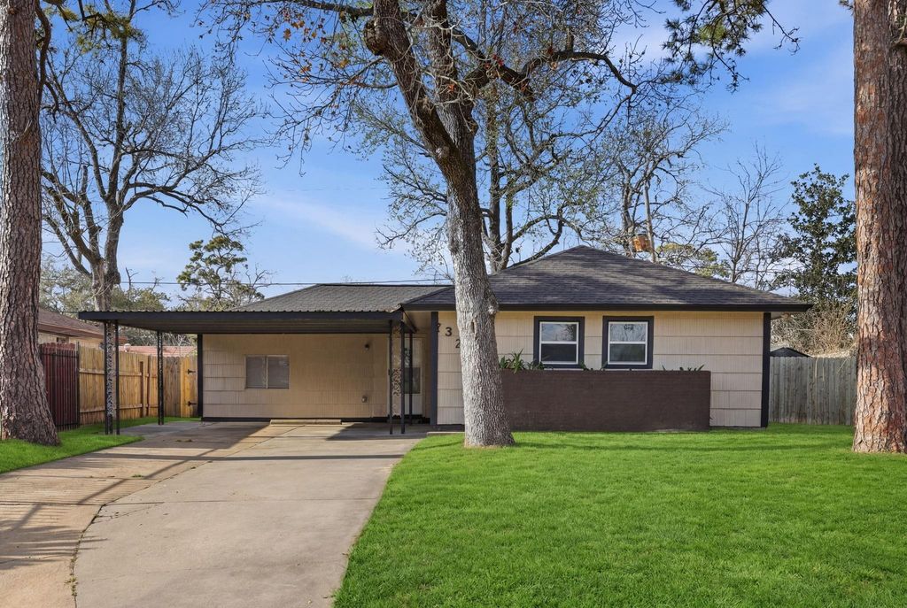 7321 Wiley Road, Houston, TX 77016