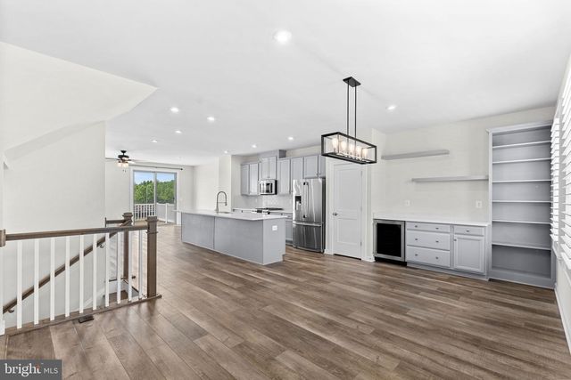 1093 VENIFENA TER SE, Leesburg, VA 20175