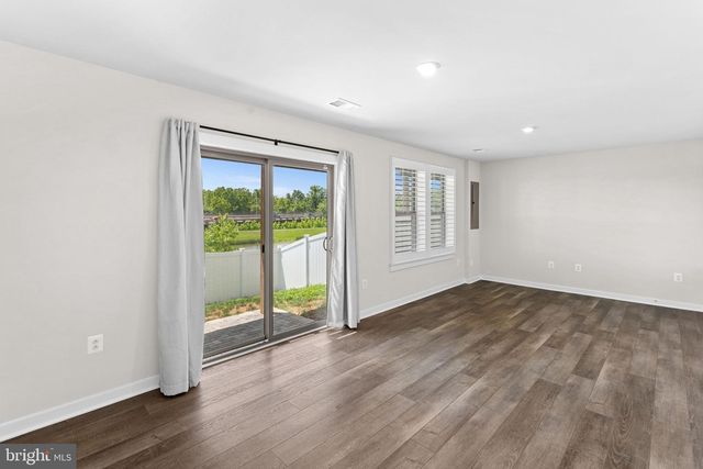 1093 VENIFENA TER SE, Leesburg, VA 20175