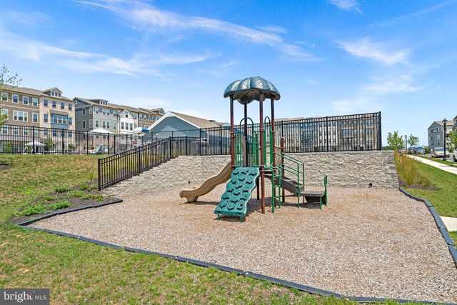 1093 VENIFENA TER SE, Leesburg, VA 20175