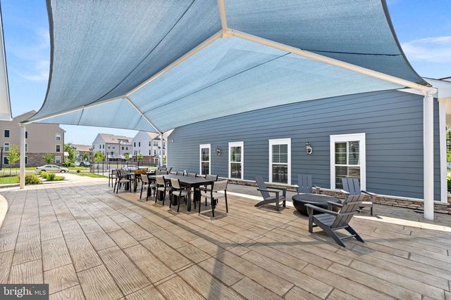 1093 VENIFENA TER SE, Leesburg, VA 20175