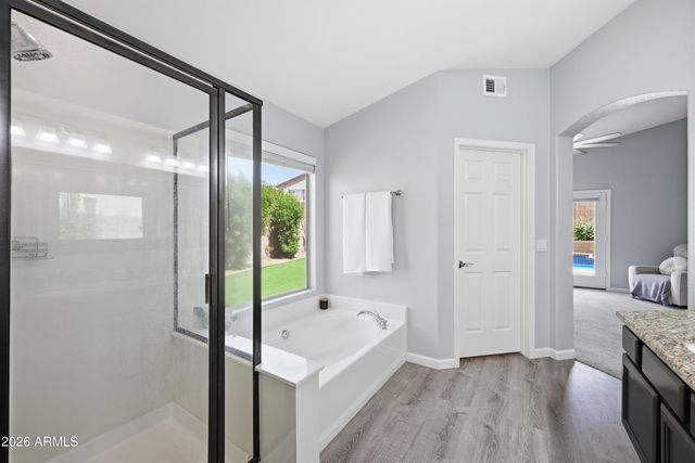 1834 W AMBERWOOD Drive, Phoenix, AZ 85045