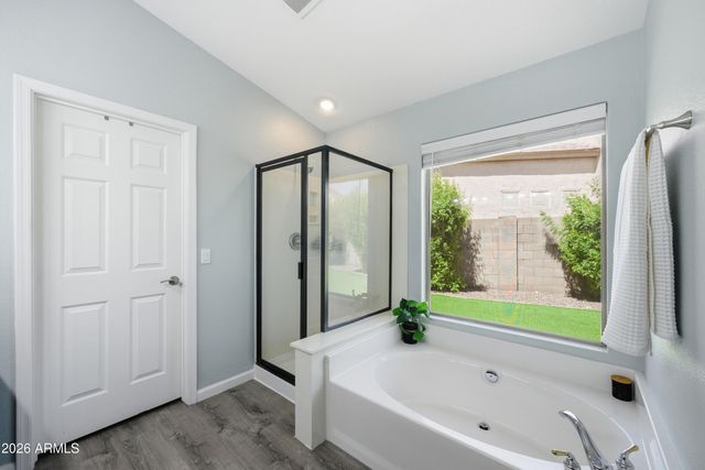 1834 W AMBERWOOD Drive, Phoenix, AZ 85045