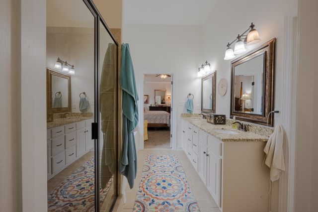 340 DOGWOOD VALLEY DR, Collierville, TN 38017