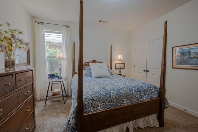 340 DOGWOOD VALLEY DR, Collierville, TN 38017